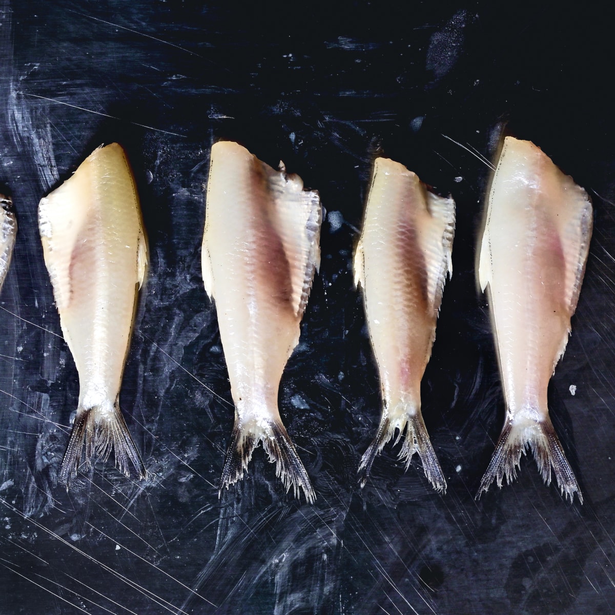 Silver Fish Whole Cleaned